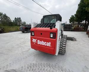 Chargeuse sur pneus Bobcat S160 d'occasion Chargeuse-pelleteuse compacte Garantie 1 an Moteur inclus Pompe à roulement moteur Boîte de vitesses - Product Image 3