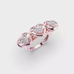 Anillo de oro amarillo de 14K con forma de corazón, anillo de bodas con tres piedras cultivadas en laboratorio, anillo de compromiso con forma de corazón 1,50 CTW - Product Image 4