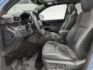 Toyota 4Runner TRD Off Road Premium 4WD d'occasion 2025, i-FORCE MAX 2.4L hybride 4 cylindres turbocompressé - Product Image 6