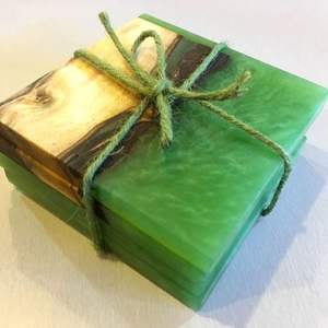 Set de sous-verres en résine de qualité incroyable avec effet océan Dessous de verre rond carré décoratif en résine époxy par Craftsy Home - Product Image 5