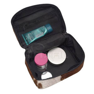 กระเป๋าหนังวัวมีฝาปิดแบบมีสไตล์สำหรับใส่ของใช้ในห้องน้ำลายแฟชั่นออกแบบได้ตามต้องการ - Product Image 6