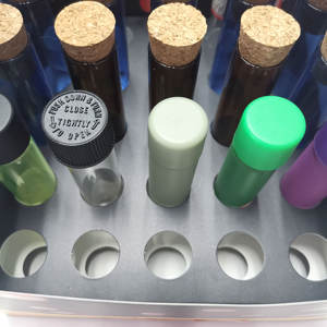 Boîtes de présentation de <span class=keywords><strong>comptoir</strong></span> de vente au détail avec logo personnalisé, laminage mat, pour tube <span class=keywords><strong>en</strong></span> verre J-Tube supérieur, boîte de pré-emballage <span class=keywords><strong>en</strong></span> carton - Product Image 4