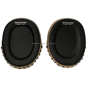 DWELT GEARS DG-FP-1020 Gants de frappe haute performance en cuir de vachette, coussinets de frappe confortables, logo personnalisé, entraînement en salle de sport - Product Image 3