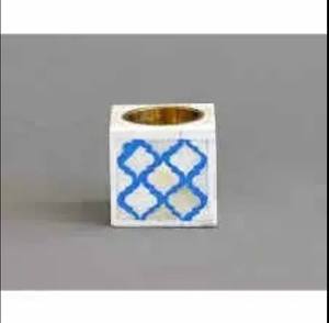 Premium Bakhoor Burner in Wood and Resin Handmade Incense Holder for Decorative Use - Product Image 4