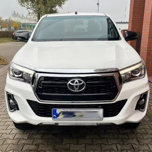 2020 para Toyota Hilux, vehículo usado con asientos de cuero y dirección izquierda - Product Image 1