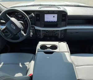 Perfect Clean Medium Duty 2024 Para Ford F-550 XL Camión de Plataforma con Cabina Doble LHD/RHD Envío a Todo el Mundo - Product Image 3