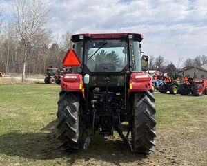 Tracteur agricole d'occasion Case IH disponible à la vente à des prix abordables avec livraison mondiale - Product Image 2