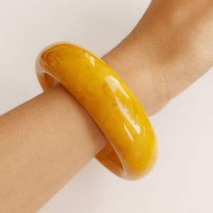 กำไลเรซินที่สะดุดตาสำหรับสวมใส่ในงานปาร์ตี้ - Product Image 6