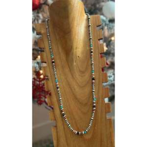 Collar de Perlas Graduadas de Estilo Navajo, Hecho a Mano con Plata de Ley y Piedras - Product Image 3