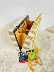 Stylish Wooden Resin Women <b>Clutch</b> <b>Bag</b> Affordable Evening Purse <b>for</b> <b>Weddings</b> & Parties Trendy Handcrafted Wooden Resin <b>Clutch</b> FWE - Product Image 4