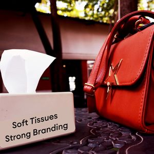 Elegante caja de pañuelos faciales personalizada de 2 capas para uso doméstico Vietnam-Hecho con aplicación de marca - Product Image 3