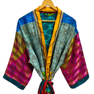 Túnica India Floral Seda Sari Kimono Vintage Sari Robe Suave Playa Fiesta Vestido Indio Hecho A Mano Seda Kimono - Product Image 1