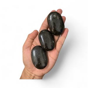 Venta al por Mayor de Piedras de Palma de Nummita de Ágata MUNTAHA Premium, Cristal Curativo Pulido de Forma Ovalada, Colección Metafísica de Feng Shui - Product Image 1