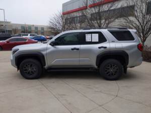 Toyota 4Runner SR5 4WD 2025 Usado en Buen Estado - Product Image 5
