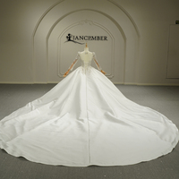 Robes de mariée élégantes Jancember GT26013 à col carré en satin orné de perles avec traîne