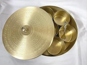 Elegant Decorative Metal Masala Box for Storing Gourmet Spices Stylish Round Metal Masala Box With Easy-to-use Compartments - Product Image 3