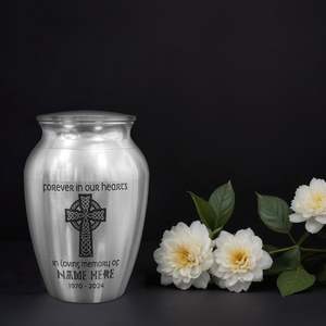 Urne funéraire commémorative irlandaise personnalisée pour souvenir de cendres humaines Cadeaux de souvenir de taille personnalisée pour la perte d'un être cher Argent - Product Image 5