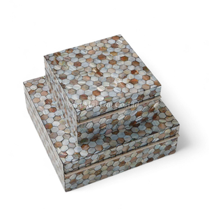 กล่องใส่เครื่องประดับฝังเปลือกหอยมุกสุดหรู ดีไซน์ยืดหยุ่น ผลิตด้วยมือ สำหรับจัดระเบียบบ้านอย่างมีสไตล์ - Product Image 1