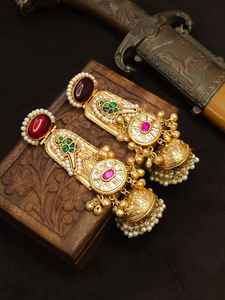 Pendientes de estilo pájaro modernos hechos a mano chapados en oro, accesorios de perlas de imitación con estilo para mujer, venta de compromiso de diseño personalizado - Product Image 2