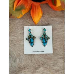 Southwest Handmade Kingman Turquoise & <b>Sterling</b> <b>Silver</b> <b>Stud</b> <b>Earrings</b> - Product Image 1