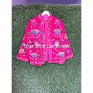 Veste en coton suzani de haute qualité faite à la main veste en velours brodé veste à la mode pour femmes - Product Image 3