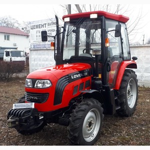 Tractor LOVOL 604 de 4 Ruedas Motrices, Tractores Diésel en Buen Estado para Operaciones Agrícolas y de Jardinería - Product Image 1