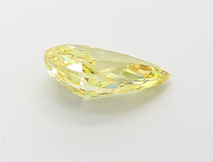 Diamante Amarillo de Laboratorio en Forma de Pera Cultivado de Forma Ética para Marcas de Joyería Sostenible, Diseños de Moda y Lujo Ecológicos - Product Image 3