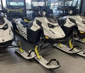 Última Tendencia 2025: Motos de Nieve SKI-DOO Summitt Adrenalines Edge-Package 850 E-TEC 165, Aventuras con 3 Años de Garantía - Product Image 6