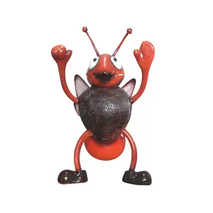 Hot Sell resin craft comic animals BEE statue cartoon style sculpture statue life size outdoor collection