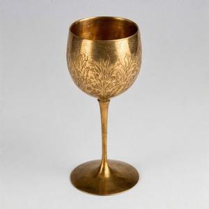 Cáliz de vino Vintage de Gloria santificada HaloGoblet, cáliz de latón religioso adornado, Ideal para altares de iglesia y ofrendas espirituales - Product Image 1