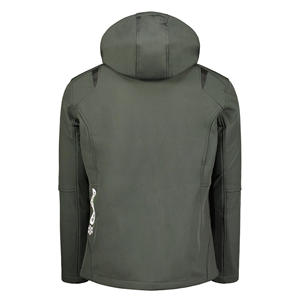Veste Elite Urben en polyester à fermeture éclair Softshell pour hommes Veste imperméable d'extérieur de haute qualité avec logo personnalisé - Product Image 3