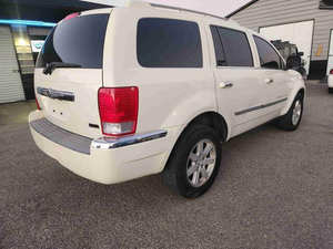 Voitures d'occasion en gros à vendre 2007 Aspen 4x2 Limited 4 portes SUV Volant à gauche Sièges en cuir Caméra arrière Euro III 8 Airbags Tactile - Product Image 3