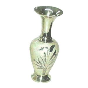 Florero de latón de alta calidad con grabado de acabado blanco y dorado para decoración del hogar Decoración de mesa Florero - Product Image 3