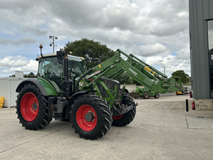 รถแทรกเตอร์ตีนตะขาบ FENDT 724 Gen7 Power Plus 4WD เครื่องยนต์ดีเซล Deutz 75 แรงม้า ระบบเกียร์ขับเคลื่อน พร้อมปั๊มและลูกปืน ขายส่ง - Product Image 4