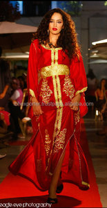 ชุดแต่งงานมุสลิมตุรกีสำหรับผู้หญิงคาฟตันสีแดงพร้อมเข็มขัดปักสีทอง - Product Image 2