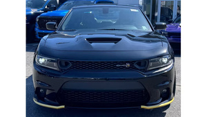 Dodge Charger Scat Pack RWD 2023 Usado en Excelentes Condiciones - Product Image 2