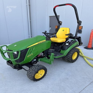 Tractor utilitario subcompacto John Deere 1025R de 24 HP, 4x4, tractor compacto para granja con cargador en venta - Product Image 6