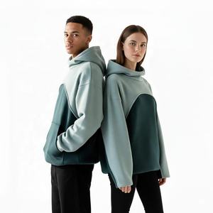 เสื้อฮู้ดดี้โอเวอร์ไซส์แบบกำหนดเองสำหรับผู้ชาย ผ้าหนา 500 กรัม ทรงโอเวอร์ไซส์ ผ้าเฟรนช์เทอร์รี่ ไหล่ตก ตัดสั้น ปรับแต่งได้ - Product Image 3