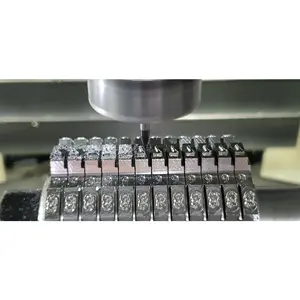 Humeber roda material SCM440- S45C máquina de numeração de rolo de endurecimento de alta frequência 50-55HRC para impressora Komori