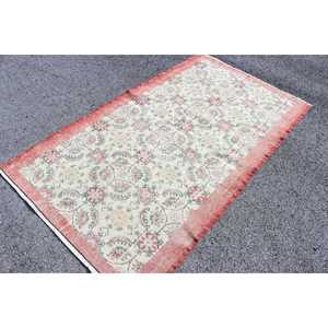 Tapis turc vintage 3,9x6,6 pi (118x202 cm), tapis patchwork rouge et blanc - Product Image 1