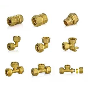 Accesorios de tubería de latón universales para sistemas de agua fría y caliente Tipos de rosca y compresión disponibles - Product Image 2