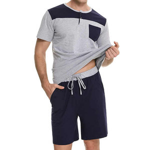 Conjunto personalizado de camisetas y pantalones cortos al por mayor para hombre, conjunto de ropa deportiva y ropa informal con logotipo personalizado - Product Image 5