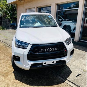 Toyota Hilux Pickup 4x4 Diesel Double Cabine Assez Utilisé et Neuf Frais et Propre Sans Accident Historique Acheter Maintenant En Stock - Product Image 1