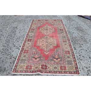 พรมวินเทจขนาด 4.4x8.2 ฟุต สีแดงเทา ลายจุด ทำจากขนสัตว์ - Product Image 1