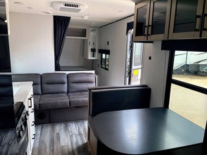 รถพ่วง Jayco J-a-y F-l-i-g-h-t S-l-x 260BH รุ่นใหม่ ปี 2026 พร้อมขายแล้ว - Product Image 2