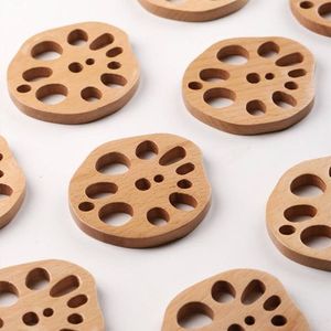 Posavasos de madera hechos a mano de calidad premium para mesas de centro con atractivo acabado rústico para uso moderno en decoración del hogar - Product Image 1