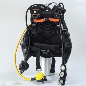 Ventas exclusivas principales 6/8/12 L equipo de buceo conjunto completo de tanque de oxígeno de buceo profundo profesional buceo libre - Product Image 1