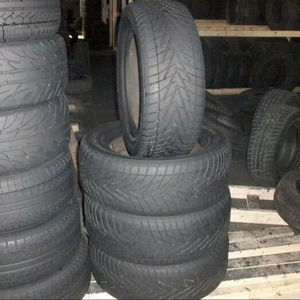 Venta al por Mayor de Autos y Camiones Usados - Exportación de Neumáticos de Calidad Estándar - Product Image 1