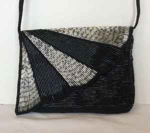 Joli sac de broderie pour femme et fille - Product Image 4