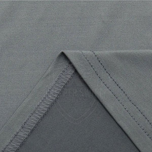 2025 Latest Design Men Rash Guard Solid Color Men Long Sleeves Rash guard For Fitness Wear - Product Image 3